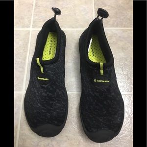 airwalk aqua shoes